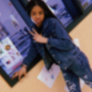 Meet your Posher, Kaitlynn